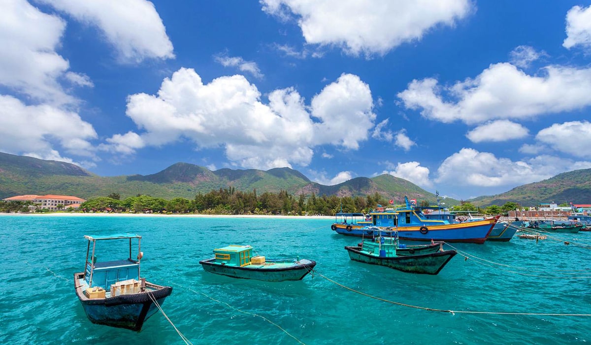 Luxury tour to Vietnam wild beaches and hidden gems