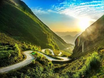 Exploring Ha Giang Loop & Ba Be Lake